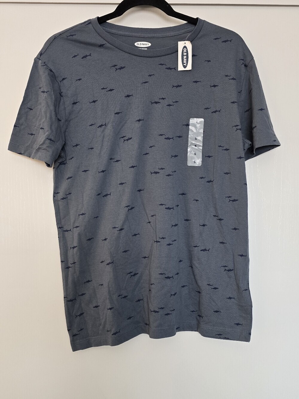 Old Navy - (NWT) Men's Shark Print Short-Sleeve T-Shirt